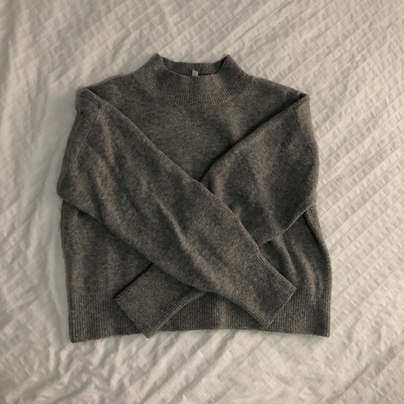 And Other Stories Cropped Grey Sweater - Picture 2 of 4